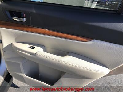 2014 Subaru Outback 2.5i Limited  *Another Carfax 1 Owner! - Photo 19 - Tucson, AZ 85705