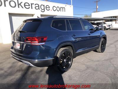 2018 Volkswagen Atlas 2.0T SEL  *Quad Seating & 3rd Row! - Photo 8 - Tucson, AZ 85705