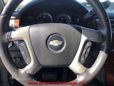 2010 Chevrolet Avalanche LTZ  4wd! *One Cared For Avalanche! - Photo 13 - Tucson, AZ 85705