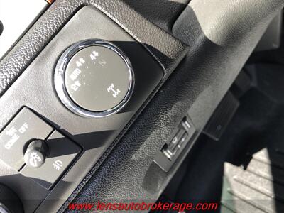 2010 Chevrolet Avalanche LTZ  4wd! *One Cared For Avalanche! - Photo 16 - Tucson, AZ 85705