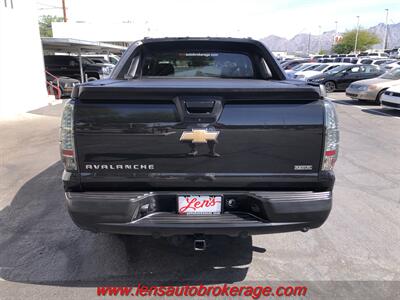 2010 Chevrolet Avalanche LTZ  4wd! *One Cared For Avalanche! - Photo 7 - Tucson, AZ 85705