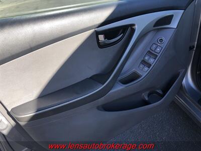 2013 Hyundai ELANTRA GLS  *Clean & Economic Sedan! - Photo 9 - Tucson, AZ 85705