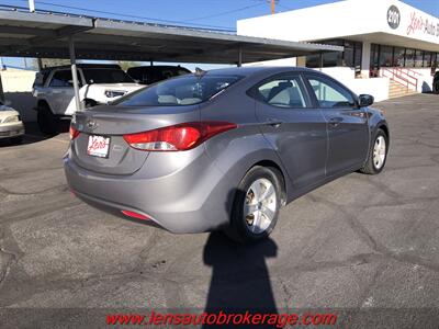 2013 Hyundai ELANTRA GLS  *Clean & Economic Sedan! - Photo 8 - Tucson, AZ 85705