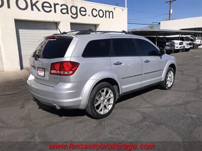 2011 Dodge Journey Crew  *Nice Little 3rd Row Journey! - Photo 6 - Tucson, AZ 85705