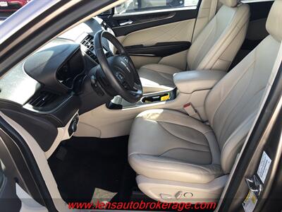 2018 Lincoln MKC Reserve  *Super Nice & Only 57k Miles! - Photo 11 - Tucson, AZ 85705