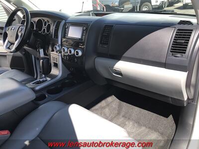 2016 Toyota Sequoia SR5  *Nice 3rd Row equipped 2wd! *COMING SOON! - Photo 23 - Tucson, AZ 85705