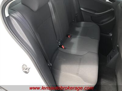 2015 Volkswagen Jetta S  *Nice AZ White Sedan! - Photo 20 - Tucson, AZ 85705