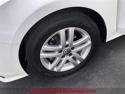 2015 Volkswagen Jetta S  *Nice AZ White Sedan! - Photo 25 - Tucson, AZ 85705