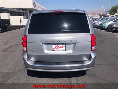 2014 Dodge Grand Caravan SXT   - Photo 7 - Tucson, AZ 85705