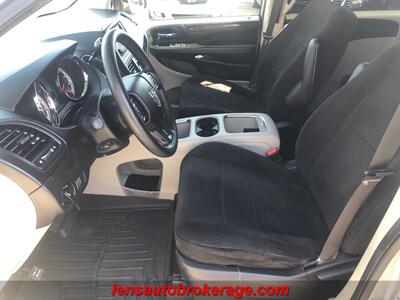 2014 Dodge Grand Caravan SXT   - Photo 11 - Tucson, AZ 85705