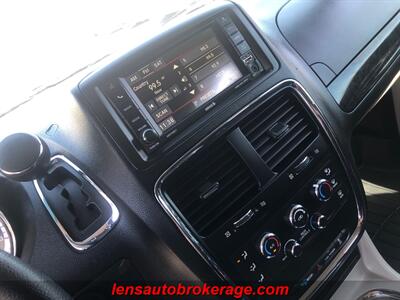 2014 Dodge Grand Caravan SXT   - Photo 14 - Tucson, AZ 85705