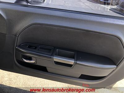 2013 Dodge Challenger R/T  W/Manual Transmission! - Photo 16 - Tucson, AZ 85705
