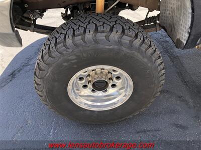 1999 Ford F-250 XL  *TRADE IN SPECIAL!! 4x4 & Stick Shift! - Photo 6 - Tucson, AZ 85705