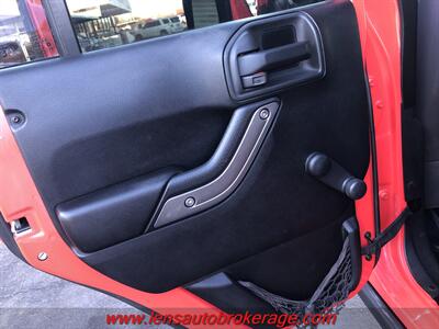 2013 Jeep Wrangler Sport  *6Speed, Hard Top, Offroad Ready! - Photo 18 - Tucson, AZ 85705