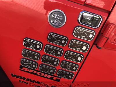 2013 Jeep Wrangler Unlimited Sport  *6Speed, Hard Top, Offroad Ready! - Photo 2 - Tucson, AZ 85705