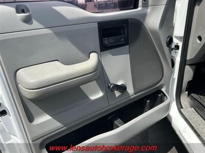 2007 Ford F-150 XL  Manual Trade in Special! - Photo 8 - Tucson, AZ 85705