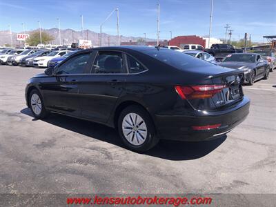 2019 Volkswagen Jetta S  *Clean Little Jetta! - Photo 6 - Tucson, AZ 85705