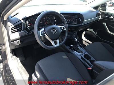 2019 Volkswagen Jetta S  *Clean Little Jetta! - Photo 10 - Tucson, AZ 85705
