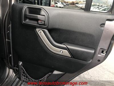 2016 Jeep Wrangler Unlimited Sport   - Photo 18 - Tucson, AZ 85705