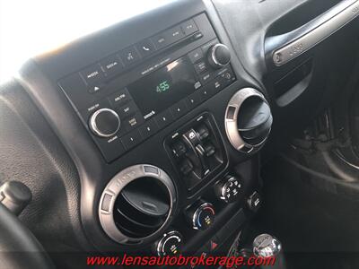 2016 Jeep Wrangler Unlimited Sport   - Photo 13 - Tucson, AZ 85705