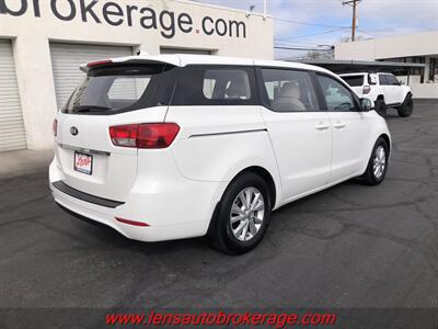 2016 Kia Sedona L  *Nothing Fancy...Just A Roomy Van! - Photo 8 - Tucson, AZ 85705