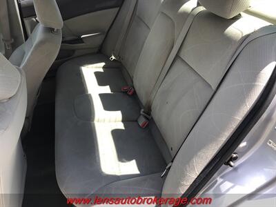 2012 Honda Civic LX  *Hard To Beat Honda!! - Photo 16 - Tucson, AZ 85705