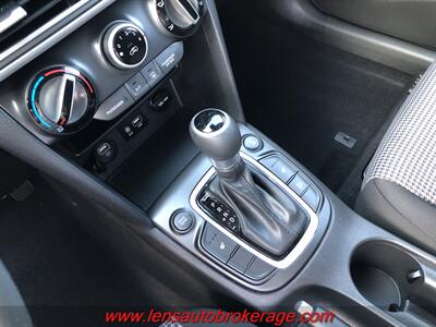 2020 Hyundai KONA SEL  *Super Nice & Only 50k Miles! - Photo 13 - Tucson, AZ 85705