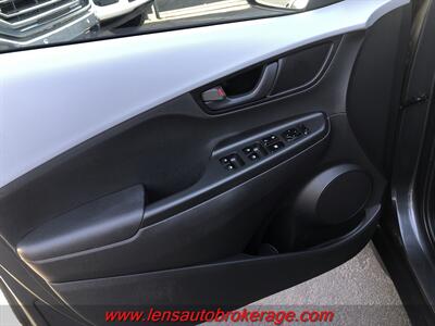 2020 Hyundai KONA SEL  *Super Nice & Only 50k Miles! - Photo 7 - Tucson, AZ 85705