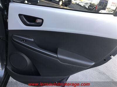 2020 Hyundai KONA SEL  *Super Nice & Only 50k Miles! - Photo 17 - Tucson, AZ 85705