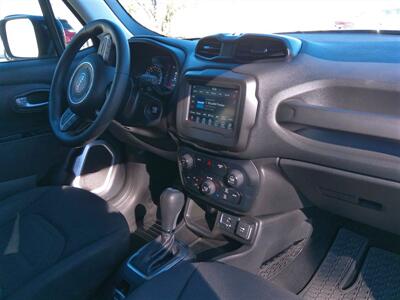2020 Jeep Renegade Latitude   - Photo 14 - Tucson, AZ 85716