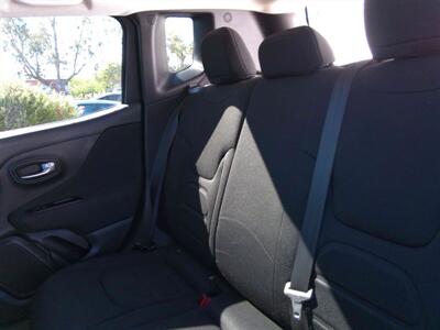 2020 Jeep Renegade Latitude   - Photo 11 - Tucson, AZ 85716
