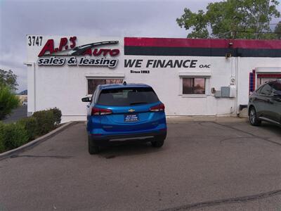 2024 Chevrolet Equinox LT   - Photo 4 - Tucson, AZ 85716