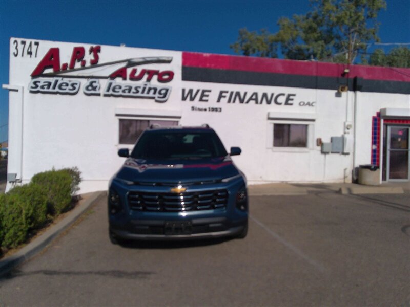 2025 Chevrolet Equinox LT   - Photo 1 - Tucson, AZ 85716