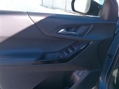 2025 Chevrolet Equinox LT   - Photo 16 - Tucson, AZ 85716