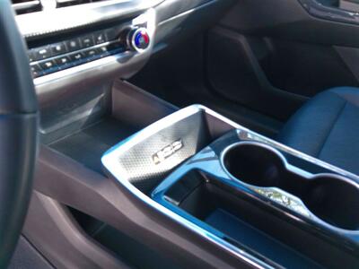 2025 Chevrolet Equinox LT   - Photo 21 - Tucson, AZ 85716