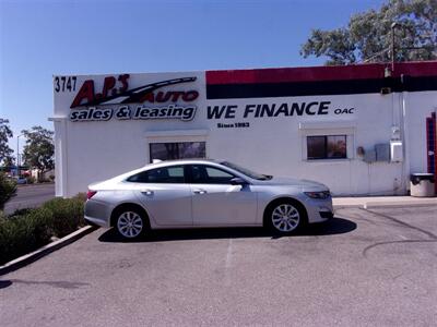 2022 Chevrolet Malibu LT   - Photo 4 - Tucson, AZ 85716