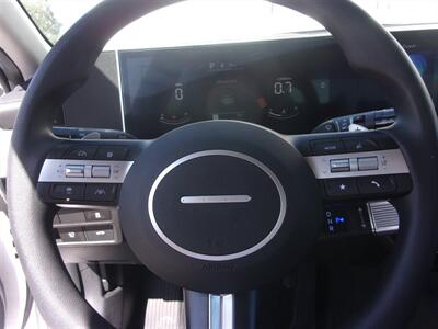 2024 Hyundai SONATA SEL   - Photo 18 - Tucson, AZ 85716