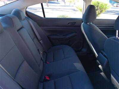 2025 Nissan Altima 2.5 SV   - Photo 13 - Tucson, AZ 85716
