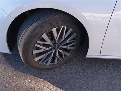 2025 Nissan Altima 2.5 SV   - Photo 18 - Tucson, AZ 85716