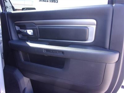 2024 RAM 1500 Classic Warlock   - Photo 30 - Tucson, AZ 85716
