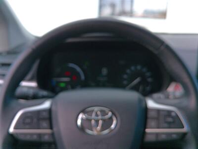 2025 Toyota Sienna XLE 7-Passenger   - Photo 28 - Tucson, AZ 85716