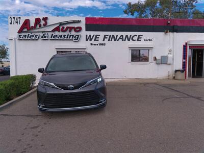 2025 Toyota Sienna XLE 7-Passenger   - Photo 17 - Tucson, AZ 85716