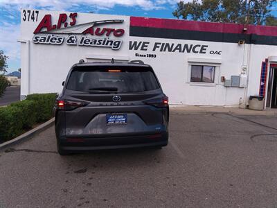 2025 Toyota Sienna XLE 7-Passenger   - Photo 21 - Tucson, AZ 85716