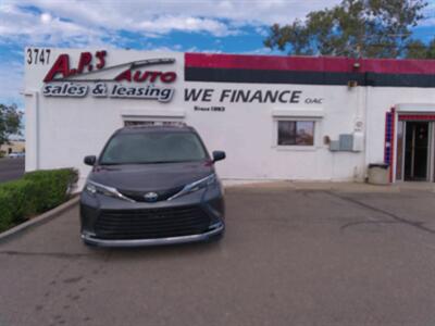 2025 Toyota Sienna XLE 7-Passenger   - Photo 1 - Tucson, AZ 85716