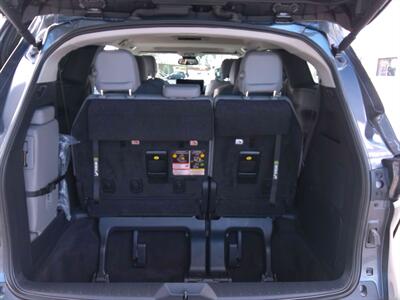 2025 Toyota Sienna XLE 7-Passenger   - Photo 6 - Tucson, AZ 85716