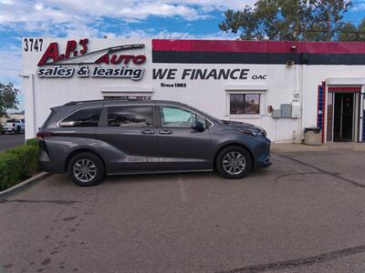 2025 Toyota Sienna XLE 7-Passenger   - Photo 19 - Tucson, AZ 85716