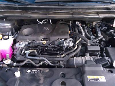 2025 Toyota Sienna XLE 7-Passenger   - Photo 14 - Tucson, AZ 85716