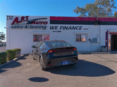 2025 Toyota Prius LE   - Photo 7 - Tucson, AZ 85716