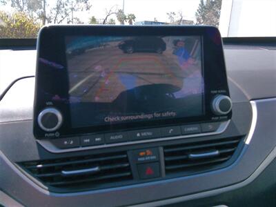 2023 Nissan Altima 2.5 SR   - Photo 9 - Tucson, AZ 85716