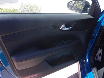 2023 Kia Forte GT   - Photo 20 - Tucson, AZ 85716